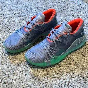 Under Armour Micro G Anatomix Spawn Low Size 11